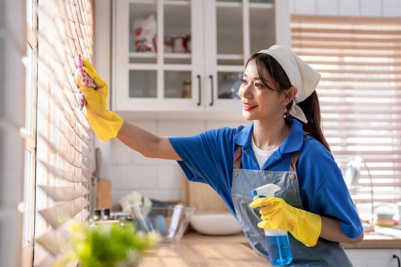 H-2B employee working